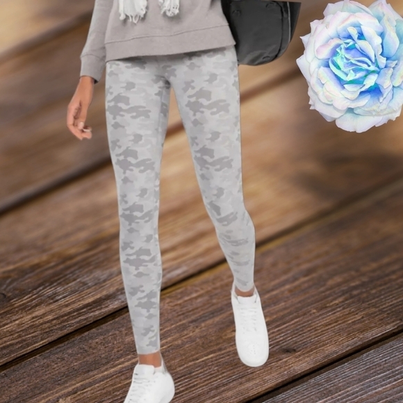 KYODAN light grey camo leggings Athletic Yoga size Small - Picture 1 of 11